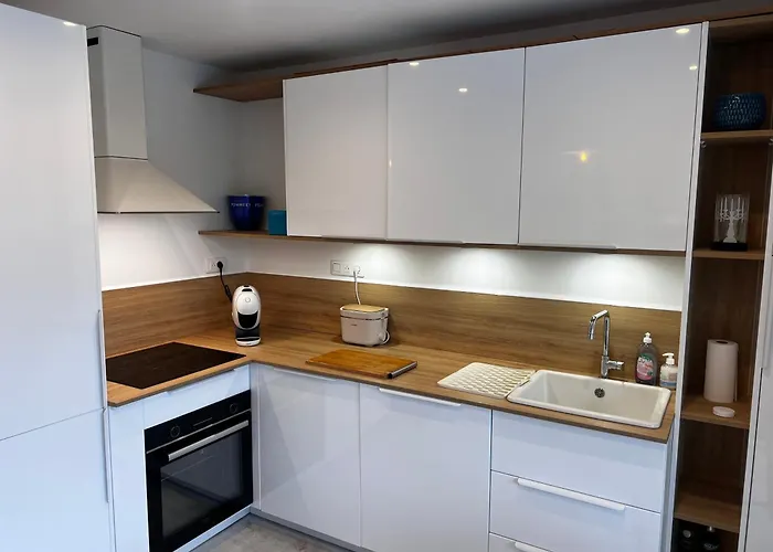 Apartman 1 Avec Grande Terrasse Plein Sud Au Lavandou