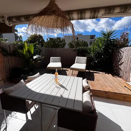 Apartment 1 Avec Grande Terrasse Plein Sud Au Lavandou Le Lavandou