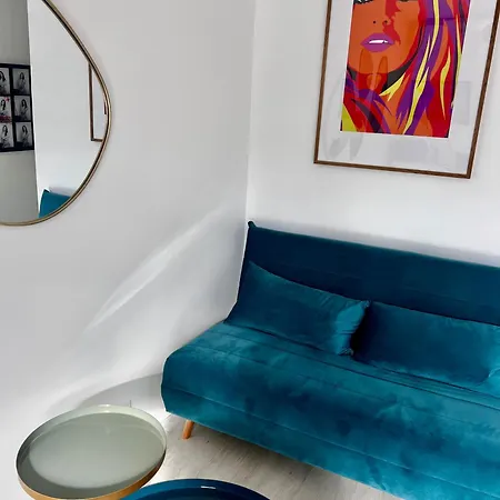 1 Avec Grande Terrasse Plein Sud Au Lavandou Le Lavandou